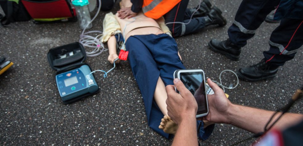 SecoursMag's tweet image. #NEWS #Laerdal Médical France et #MEDAE signent un #accord de coopération.

Retrouvez l'intégralité de cet article exclusivement sur : secoursmag.com/newsroom/laerd…