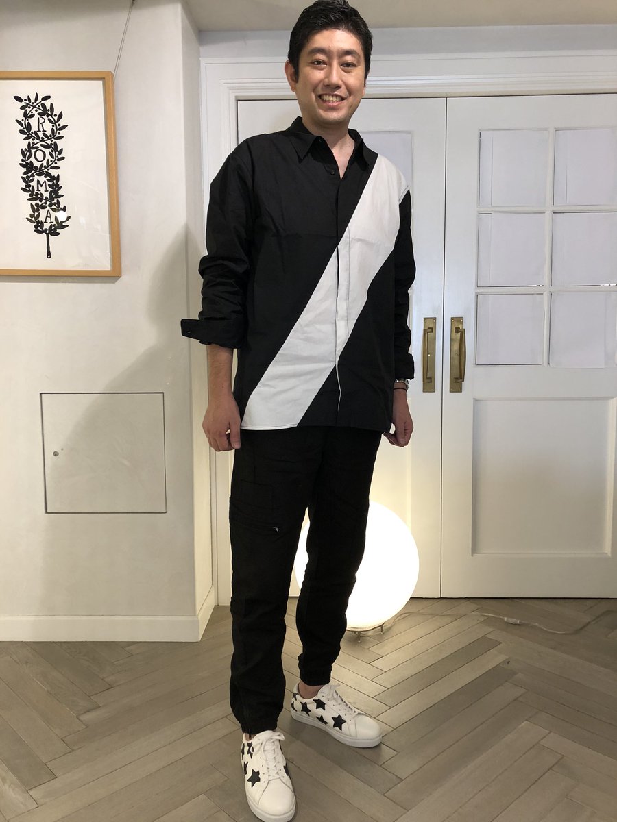 白地に黒の星⭐️ DAZNで配信中、内田篤人さんの初冠番組『Atsuto