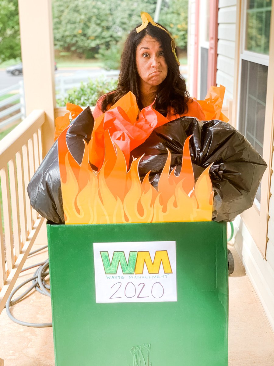 LolaLambchops's tweet photo. 2020 may be a dumpster fire, but we’re not letting it get us down. #BusStopCostumes may not be happening this year, but #DistanceLearningCostumes will go on 😂 https://t.co/wjjGG0Rntv