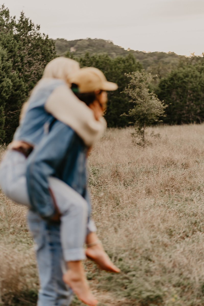 jodicockrell's tweet photo. Sneak peek of my session with @kaymmyy and her man 😍  https://t.co/6iP95a9f2i https://t.co/y0dUs8eHmT