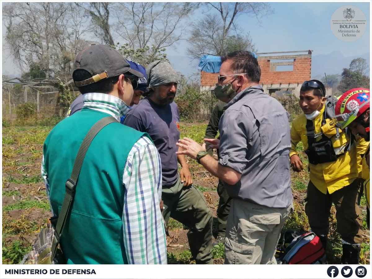 mindefbolivia's tweet photo. En el municipio de #Postrervalle existe un desastre medioambiental con 70 mil hectáreas con focos de incendio
Te invitamos a leer: ➡️ https://t.co/6sfFy1rJaS https://t.co/iafVNdiABU