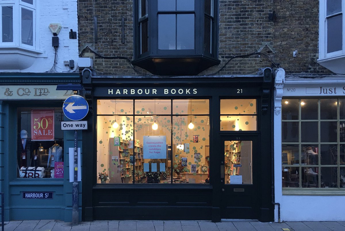 VickyNewham's tweet photo. Several days running now I’ve walked down Harbour Street and seen this glowing ball of gorgeousness up ahead. Such a pleasure to say hello &amp; to wish the new owner ⁦@clarelucy⁩ well with the new venture. Opening on Saturday, very exciting. 💛⁦#Whitstable https://t.co/5LdXqHbUUX