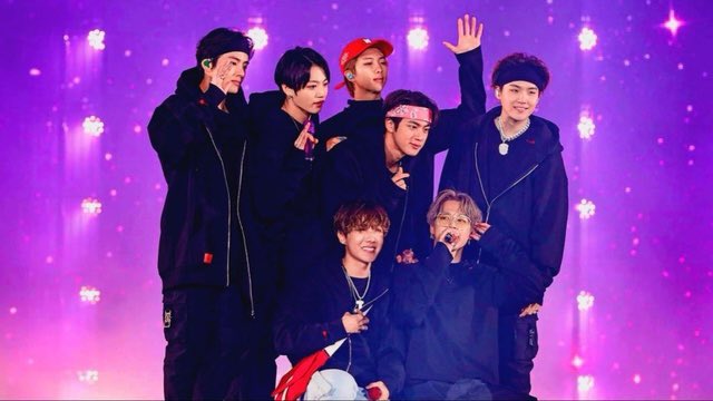 Concert OT7I vote  #MapOfTheSoul7 for  #TheAlbum   at  #PCAs  @BTS_twt