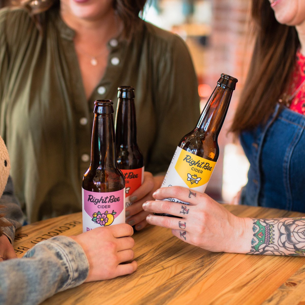 RightBeeCider's tweet photo. AND WE'RE BACK! Our taproom is reopening TOMORROW with limited capacity per the City of Chicago's current guidelines. We can't wait to pour you a pint! Please remember your mask & we'll see you soon!
Current Hours:
Friday: 4-8pm
Saturday: 2-6pm
Sunday: 12-6pm
#rightbeecider https://t.co/hlSljFi1Z3