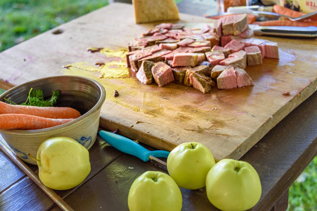 GCVMuseum's tweet photo. Our Kids Free Day on 10/12, 10-4, or what we call: "Apples, Apples, Apples," is the final day of our regular season. There will be activities like baking, peeling, drying, &amp; pressing apples, hiking the Nature Center trails &amp; discussing apple tree development. #PTHWEEKEND #iloveny https://t.co/G9AsszxUUd