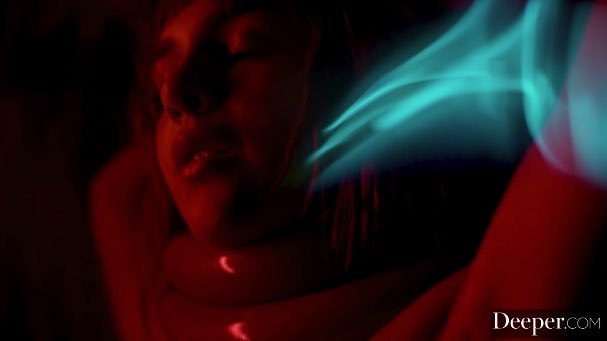 cescomonroe's tweet photo. What if @MaitlandWard character is like Mother? (waiting for the next step by @Kayden_Kross)

Gabbie Carter in @deeper_official's MUSE Episode 3 trailer / Jeunet's ALIEN RESURRECTION #perfectreflection https://t.co/eYuYynU9iV
