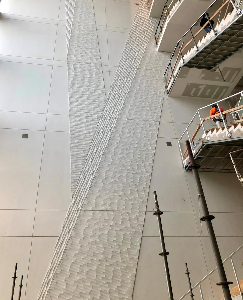 usa_millwork's tweet photo. Our #USAMDC team is wrapping up installation on these 3-D panels that span six stories in this stunning atrium wall. Project with @DAVISbuilds
#USAM #weareamericasmillworkcompany #DCConstruction #3Dwallpanels #architecturalmillwork #MissionBell https://t.co/QNm3GKHodi