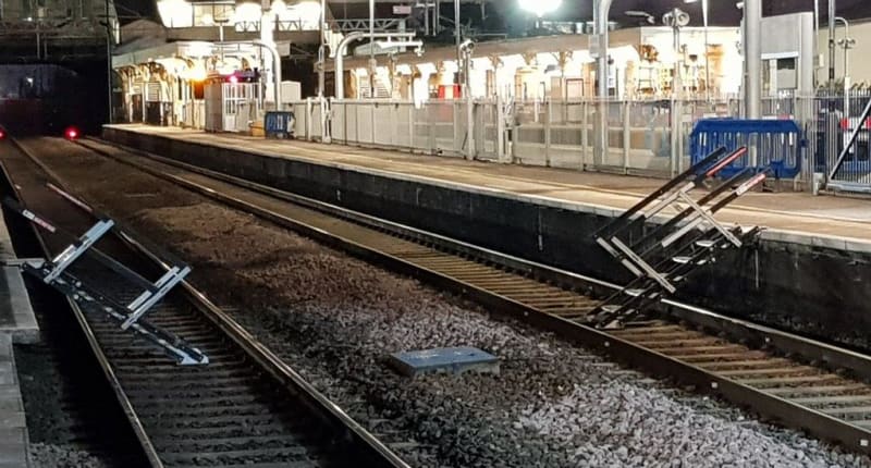Vp_TPA's tweet photo. Take a look at TPA Rapid Rails new Platform Access Step. These can be installed in 3 minutes, proving a safe method accessing the track from station platforms. https://t.co/wKoRi2DKBf #AccessSteps #RapidRail #NewProduct https://t.co/07cTaqoRQN