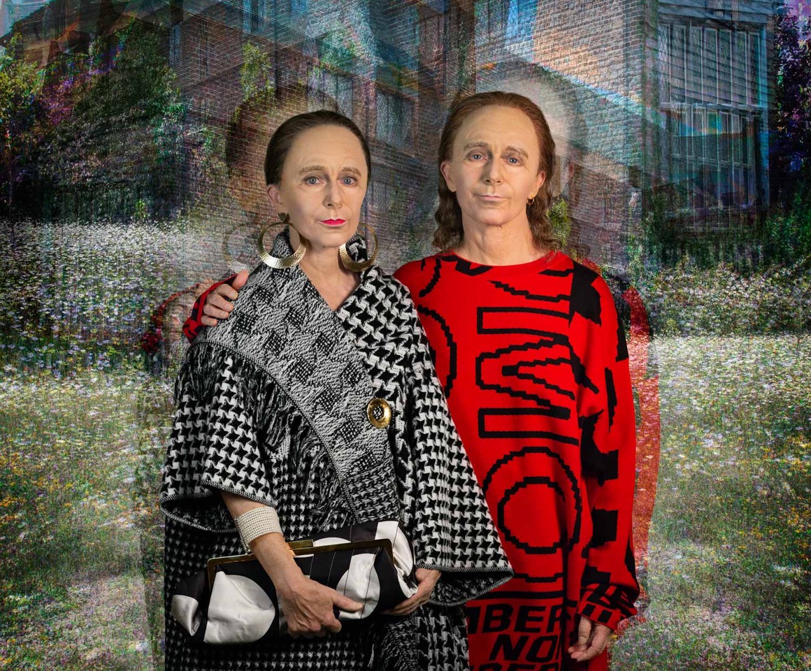 StellaMcCartney's tweet photo. A legendary creator; a long-time friend. Artist #CindySherman investigates the construction of identity and the nature of representation whilst wearing archival #StellaMenswear and womenswear pieces in her new exhibit at @MetroPictures. 

#StellaMcCartney https://t.co/arP6f75h28