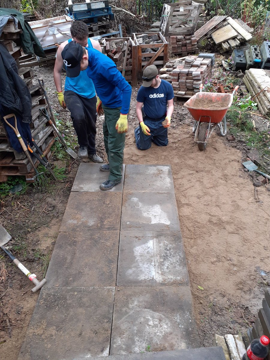 Oldham Prince's Trust tweet media