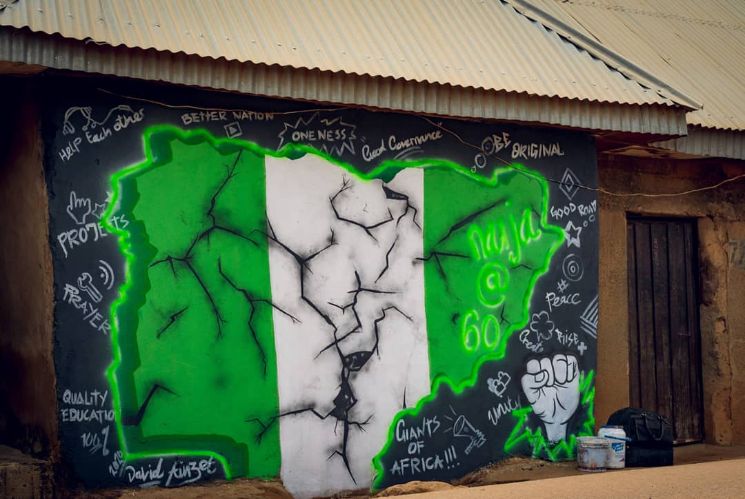 david_ainzetart's tweet photo. we are blessed abundantly. Yet with all of this abundance, we have been derailed from uniting our struggles and focus. @60, NAIJA WHAT IS THE WAY FORWARD?
#HAPPY_INDEPENDENCE_NIGERIA
#WE_REMAIN_GIANTS✊🏾✊🏾🦍🦍💯💯
Creative director: @David_ainzetart
 #global_icon #IndependenceDay https://t.co/3KTlyCzRf5
