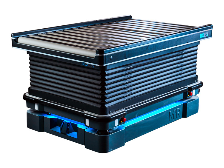 HStorage's tweet photo. Nuevo sistema robótico GuardCom de ROEQ @ROEQ_ @MobileIndRobots @FinzelPR #robótica #robots #GuardCom #transportadores #AMR https://t.co/SDd3a1vcIH https://t.co/QR6eximNPR