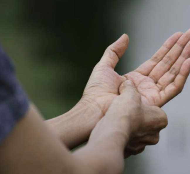 GebroPharmaES's tweet photo. ¡Llegó octubre! Tomemos consciencia, sensibilicemos a la comunidad sobre la #Artritisreumatoide, enfermedad que afecta a más de un millón de personas en España, y brindemos apoyo a los #pacientes y a sus familias. @ConArtritis #VendeVerde #OctAR18 💚💚💚
https://t.co/BxfbjfnDM5 https://t.co/HveXMChlak