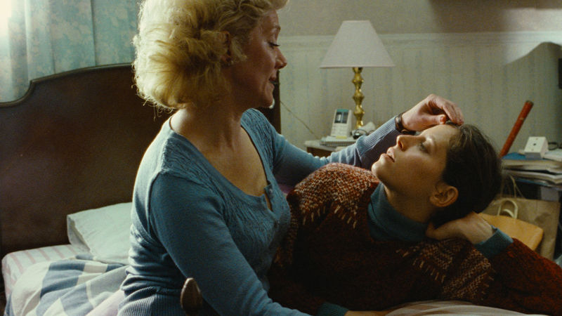 la mujer sin cabeza (2008) ‘the headless woman’ directed by lucrecia martel.after running into something with her car, vero experiences a particular psychological state: she realizes she might have killed someone.