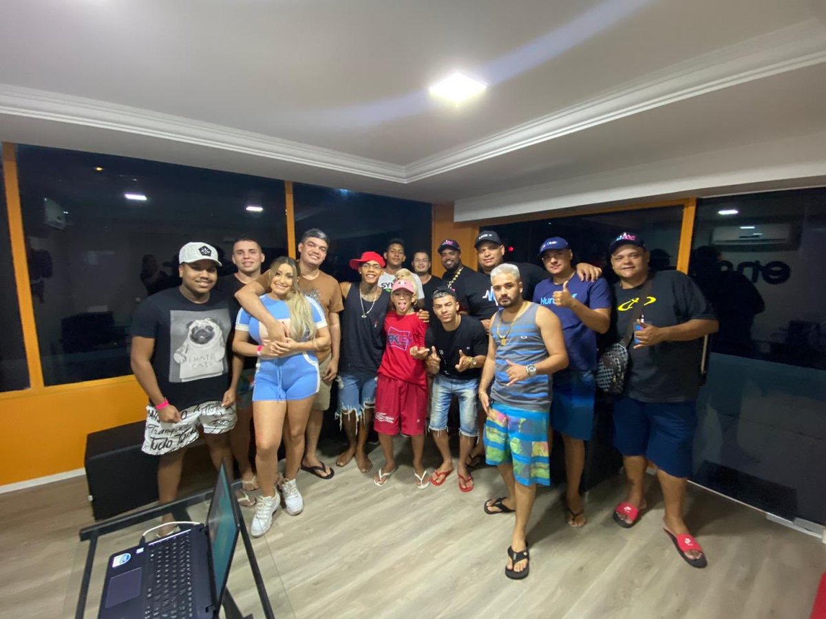 NobeatP's tweet photo. Conexão Rio x Recife 🚀🚀🔥 https://t.co/R1MdNJrHlo