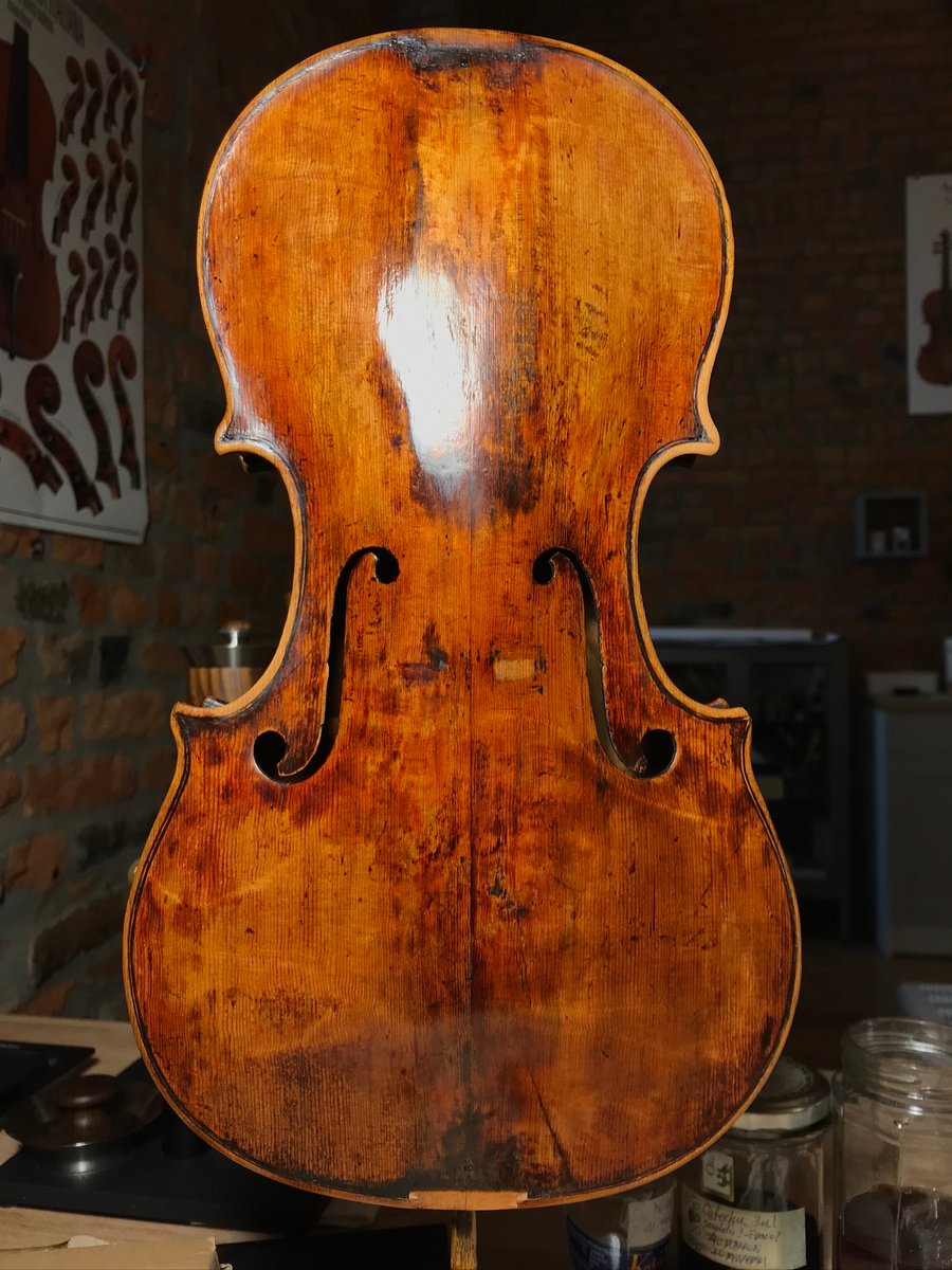 Stradivari opció