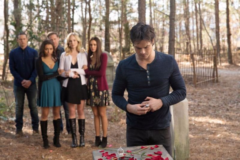 dhanosh_ivan07's tweet photo. What an amazing show🙌🏽 🔥and what an “epic” ending😌❤️this supernatural teen drama has thought me a lot of things🥳thank you guys🤝 #tvdforever #TheVampireDiaries #tvdfinale @iansomerhalder @paulwesley @ninadobrev @CandiceAccola @KatGraham @zach_roerig @ImMatthew_Davis https://t.co/9pHcoh02Fx