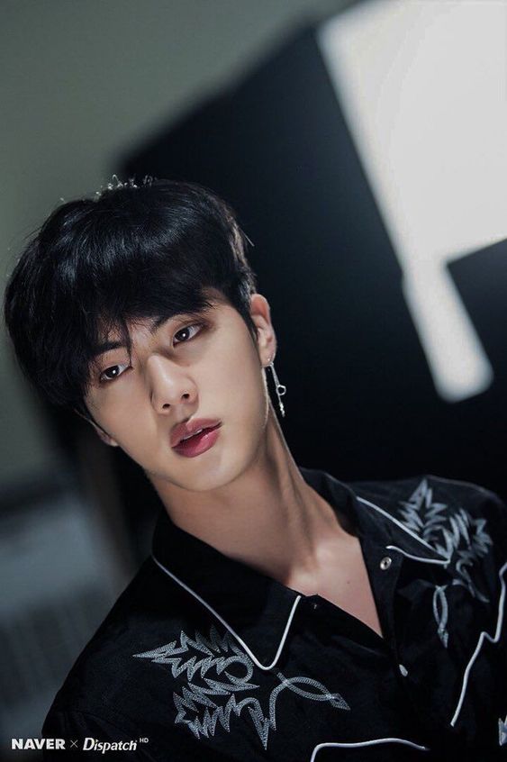 1RT = 1 voteNext is Kim Seokjin!Share with me your photo of Jin! I vote for  #Dynamite under  #TheBestMusicVideo category at 2020  #PCAs  @BTS_twt