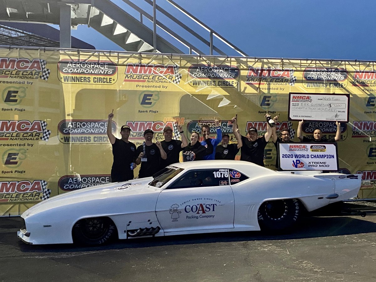 CoastPackingCo's tweet photo. Capping a season to remember, @CoastPackingCo / R&E Racing Team claims the crown as 2020 @NMCAnationals #XtremeProMod World Champion! 🏆🎉
https://t.co/E3rh0zH6UF https://t.co/aWMvcXy54N