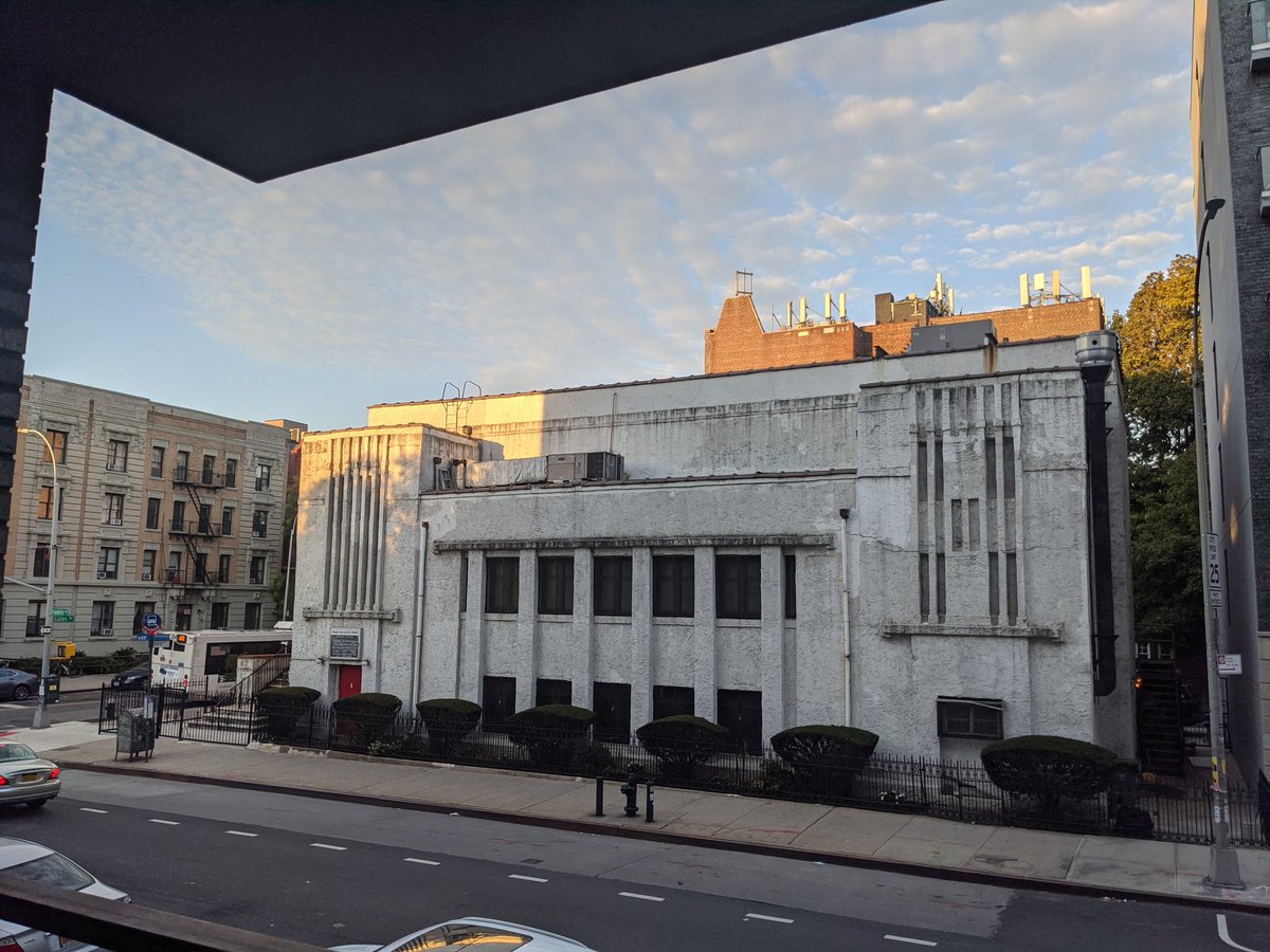 One last view of the big blue sky from our balcony in Brooklyn. We've officially given up the apartment and are on the road to Seattle! Today, we're heading to Ohio for the first stretch of our 3300mi voyage. The cats hate the car and are very noisy.