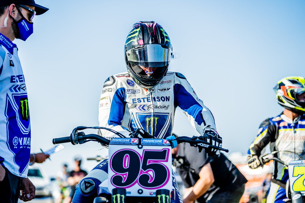 EstensonRacing's tweet photo. .@jdbeach95 and Kolby Carlile look to keep building on their progress this weekend at the Atlanta Short Track. 💪

#YamahaRacing #AtlantaST https://t.co/ZTkXLzKeHu