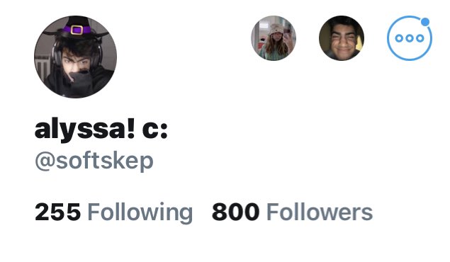softskep's tweet image. YAY!! 🧃🧃thank u for 800 c: