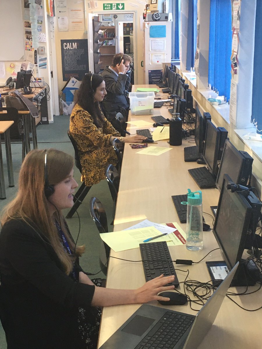 Rob_Freeland's tweet photo. Fantastic evening for “Meet The Tutor” for all Year 7 families to remotely have discussions with the Form Tutors. @TPS_Transition 1 vs COVID-19 0! 💪 https://t.co/AVJvEMoRNV