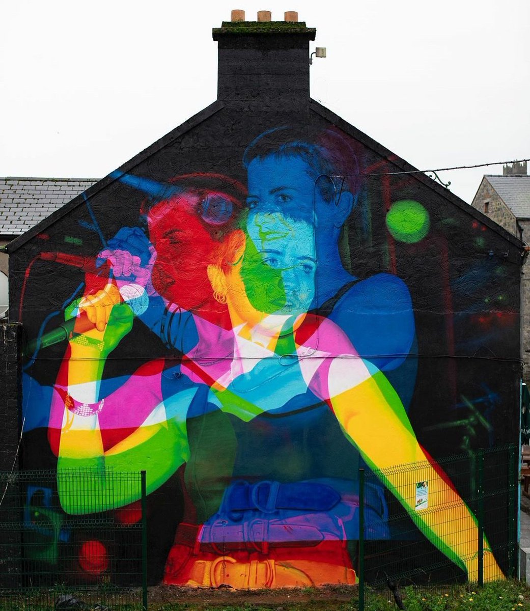 MolinaStreetArt's tweet photo. 'Dolores O'Riordan' by Irish artist Aches for Draw Out 2019 in Limerick, Ireland
#doloresoriordan #aches #drawoutlimerick #limerick #limerickstreetart #streetart #lamolinastreetart
π· via Insta artist | https://t.co/t2hku4XXq7 https://t.co/yotWzYuisD