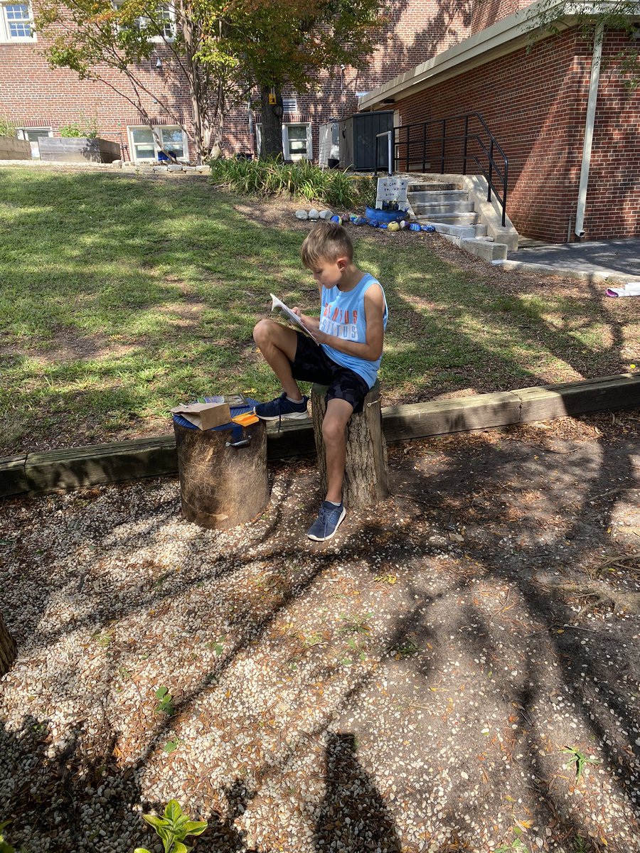 Mrs. LaRose tweet media