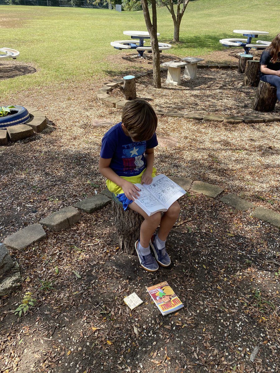 Mrs. LaRose tweet media