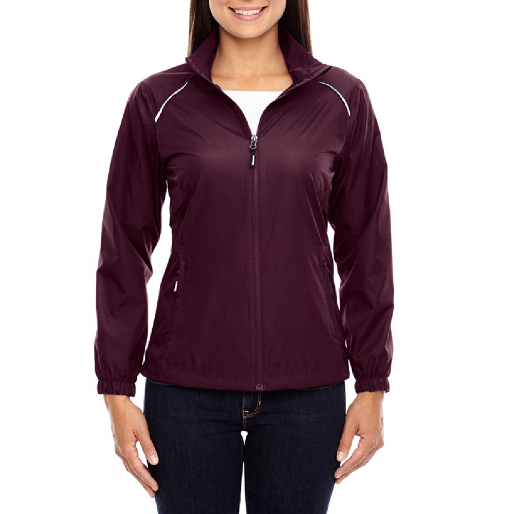 Flaunt a relaxed and warm look with our very own customized quarter zip tech pullovers. bit.ly/3ilmtDU
