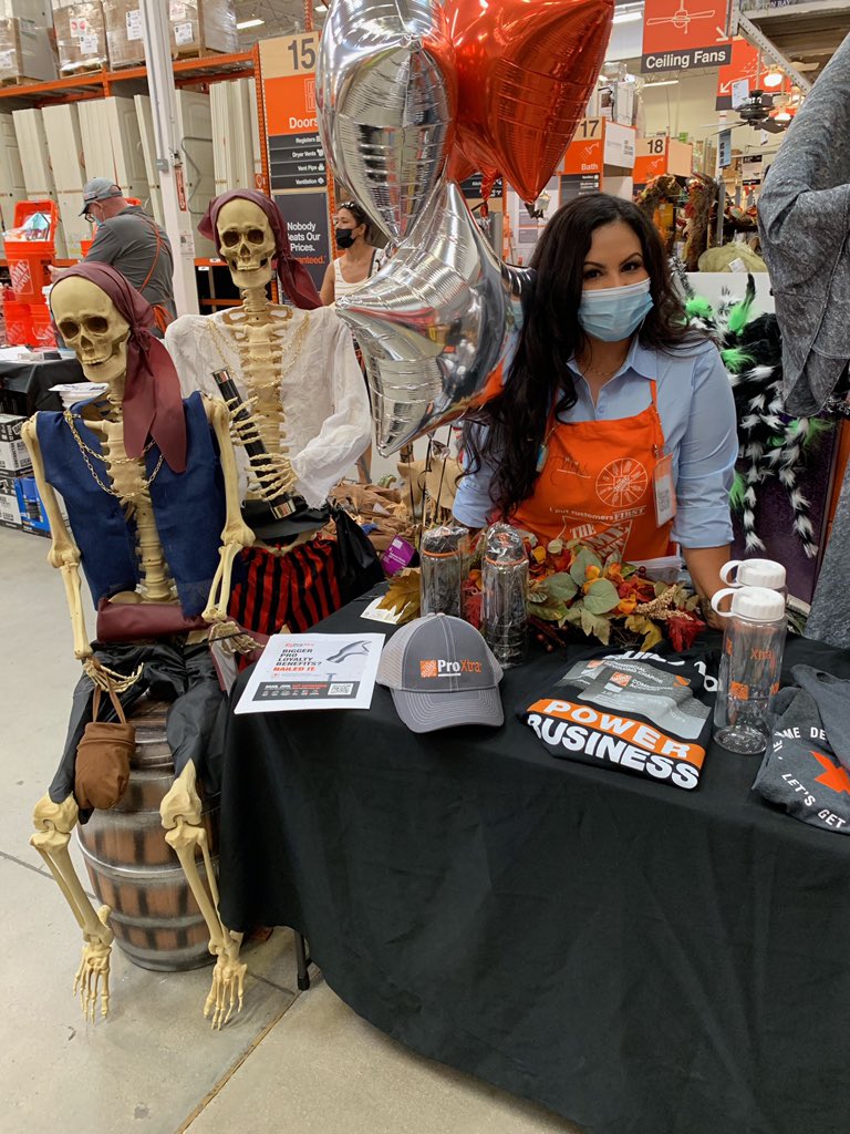 Randy_1083's tweet photo. PRO PRO PRO 💪 at 0687 today ! @VelaSulema @yniguez_david @ProDS0687 @carolinasummHD @Chad_b_sotelo @JosephS0687 @CitlaliHD0687 @Adrianna0687 https://t.co/qc6kFDfrmj