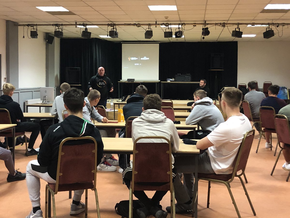 RLCares's tweet photo. We are off again at @MilfordARLFC with #AheadOfTheGame from @RamMan9 @jimmygittins @KeithSenior4
Incredible turnout from the U15s & U16s
ππ»ππ»ππ»ππ» https://t.co/11jGxbXG2F