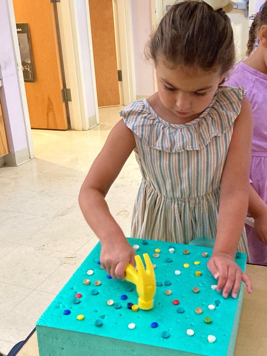 Yanshufim preschoolers are getting ready for Sukkot starting tomorrow. They have been practicing building skills and making Sukkahs out of boxes with marble paint on the inside! #TheLernerSchool #Sukkot