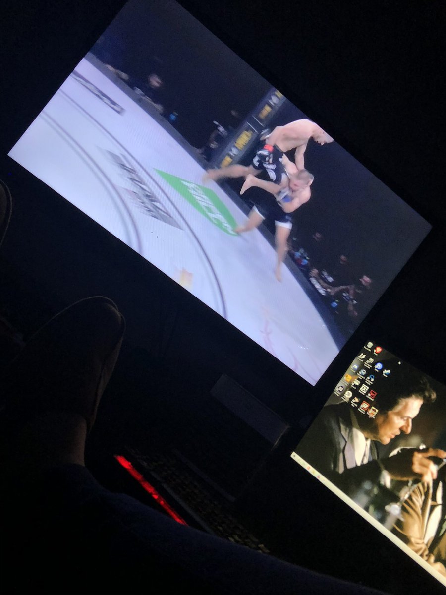 6Patrickk's tweet image. Top fight @bravemmaf 💥 Jamie definetly earned the respect and got his name out there to anyone who didn’t know about him before.
No shame in losing to @muhammadmokaev he’s soon to be the UFC two weight champ man..

#BraveMMAF #BraveCF #BraveCF43 
#MokaevVsKelly #MMATwitter #UFC