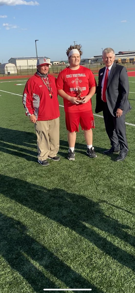 ColtsRivercrest's tweet photo. Congrats to Connor Gray for being selected by @HootensARFBall  for the Hootens Scholar Athlete of the Week for having success on the field and also in the classroom. He was 1 of 13 out of 6000 athletes selected. #ColtPride https://t.co/MxR2VgOweX