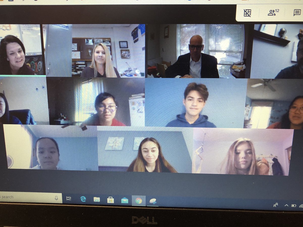 Thank you <a href="/paddlingsupt/">Chris Gaines</a> for meeting with our <a href="/MehlvilleHOSA/">Mehlville HOSA 👩‍⚕️👨‍⚕️</a> officers and answering their questions about how the District reviews COVID data and uses it to help make decisions. Shoutout to <a href="/MHSKWheat/">Kristin Busch</a> for setting this up! #WeAreMehlville #MSDR9