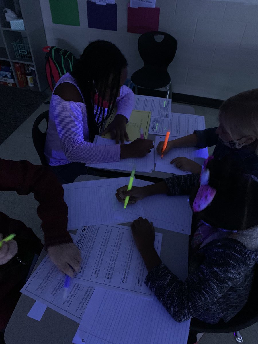 aeeverson's tweet photo. Everson’s Agents (EA2) successfully solved the case today!! My spies were able to find out who stole all our pencils and my golden pencil!! We had a great day reviewing multiplication and division, while solving our secret mission! #TeamDCS #RaiseTheBar https://t.co/Ar9jgCuknh