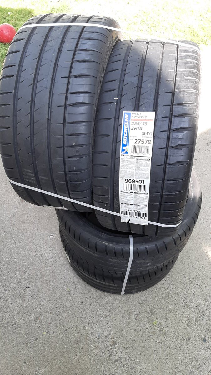 THR Evo8 🇺🇸 tweet media