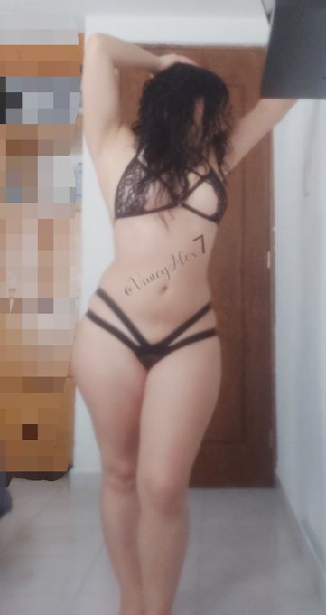 Ponle t&iacute;tulo a esta foto😈📸 https://t.co/7lVEkP4XSi<a href="/tag/prometoserni%C3%B1abuena"class="tags"><span>#prometoserni&ntilde;abuena</span></a><a href="/tag/ganasdeportarmemal"class="tags"><span>#ganasdeportarmemal</span></a>