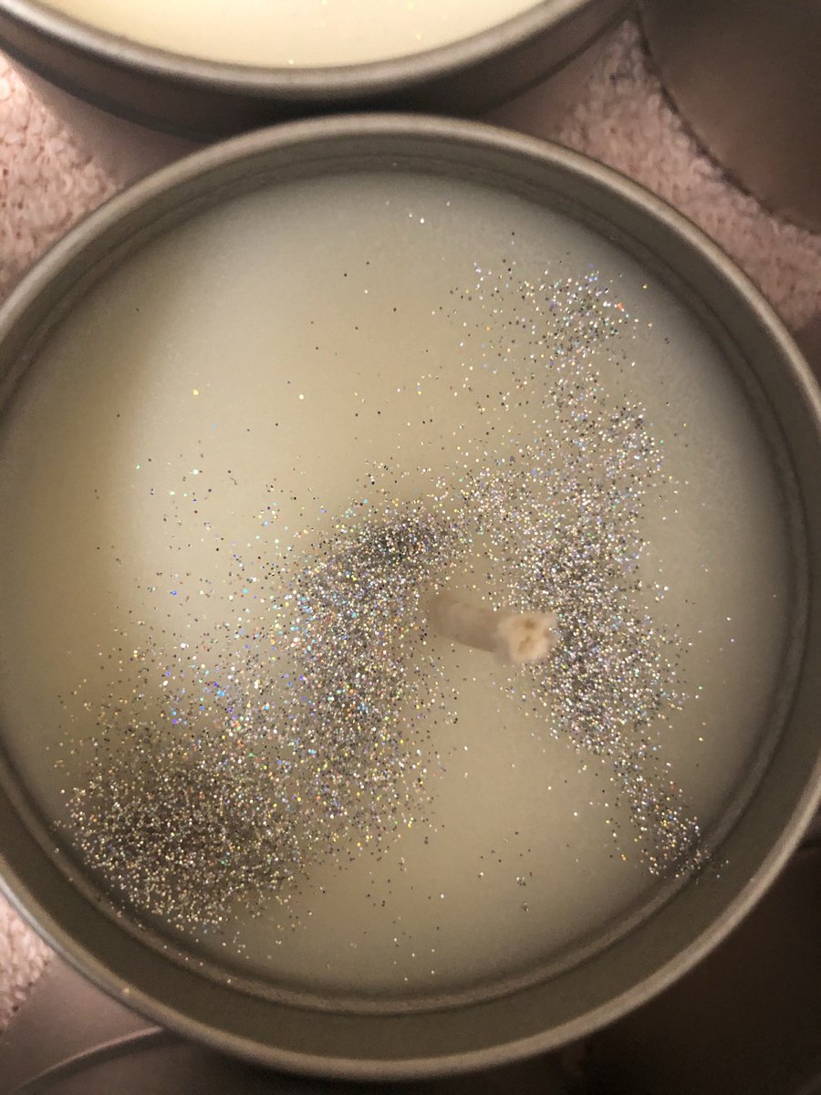 ExoticNyx's tweet photo. Fixing my crown, dusting off my ass, this bitch is moving on. 
I’m working on my self love products. Who better to know about pampering yourself than a suga baby. #sugartreats 

Smells like wild roses, to get wild. https://t.co/VQYSEgW8PN