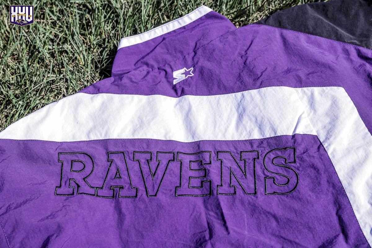 Ravens's tweet photo. The detailsssss 🔥🔥

In honor of our 25th season, reply with your favorite Ravens memory for a chance to win this 🔥 throwback jacket 👇

(One size available: XL) https://t.co/bMjcZh5di1