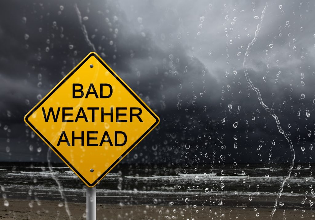CrowboroughCFR's tweet photo. There are weather warnings in force for our area over the coming days, with heavy rain and strong winds. Please take necessary precautions, monitor forecast for updates, and make sure you choose wisely when deciding whether to call 999. For non-emergency please call 111 https://t.co/WS9Sdpkf8W