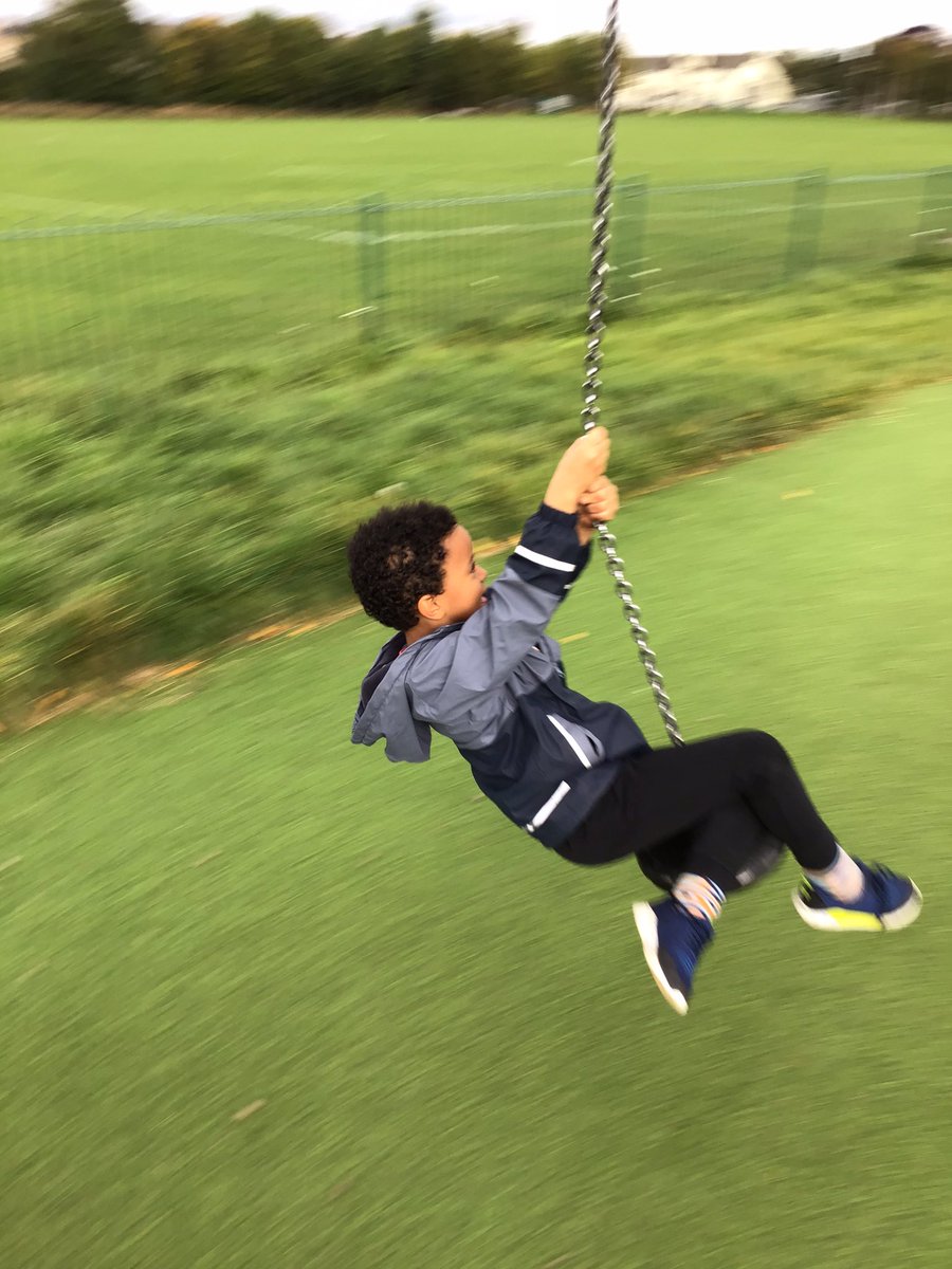 BalgreenPrimary's tweet photo. Trips to the park #primary2b https://t.co/ZIxHEOQgAv