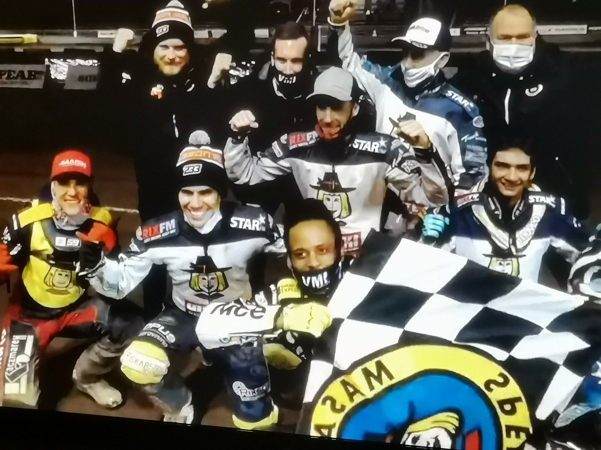 Dick Glader tweet media