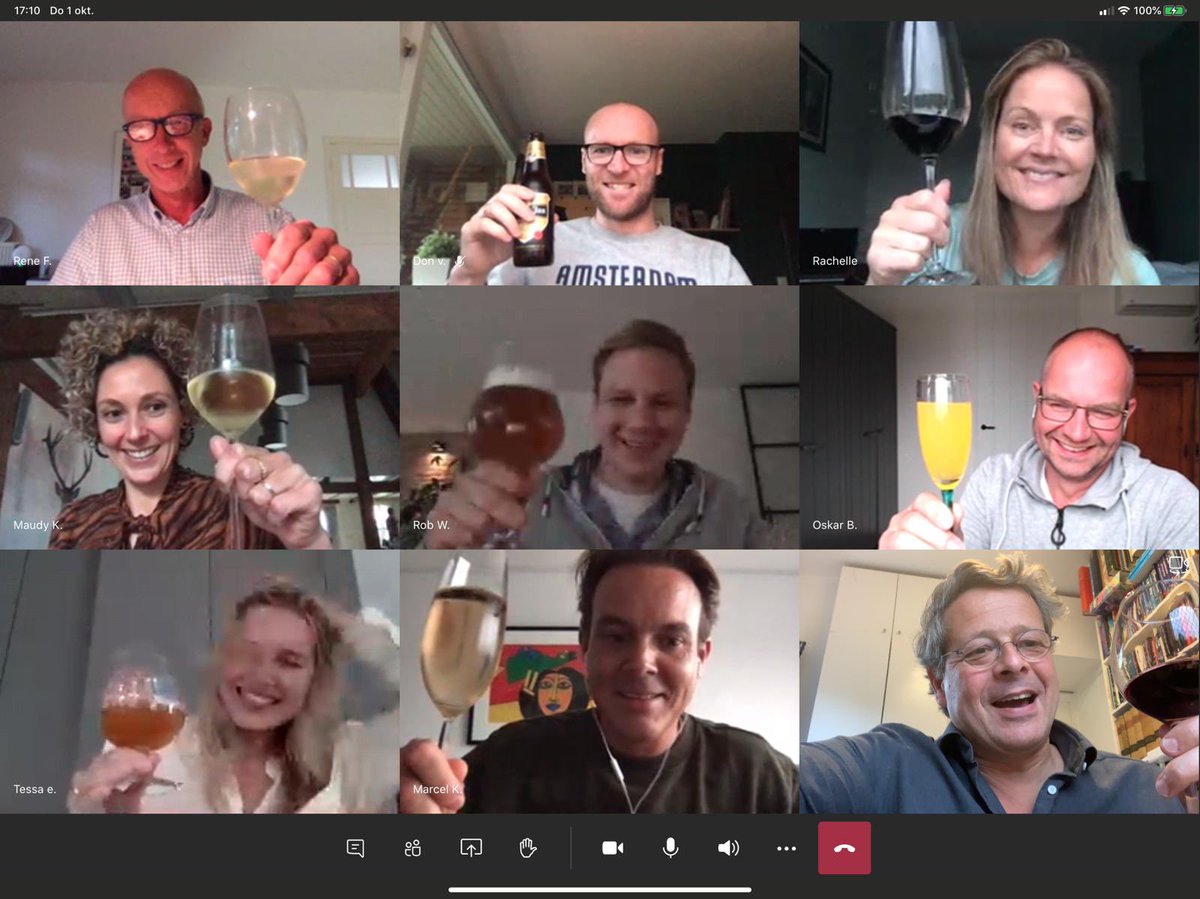 Vandaag borrel gedronken met kernteam van Knab. Het is 10 jaar geleden dat we met de Bank van Morgen startte. Mooi team en nog steeds klantvriendelijkste bank, waar de K van klant voorop staat. <a href="/knab_nl/">Knab</a> <a href="/bankensector/">NVB</a> <a href="/Aegon_NL/">Aegon Nederland</a>