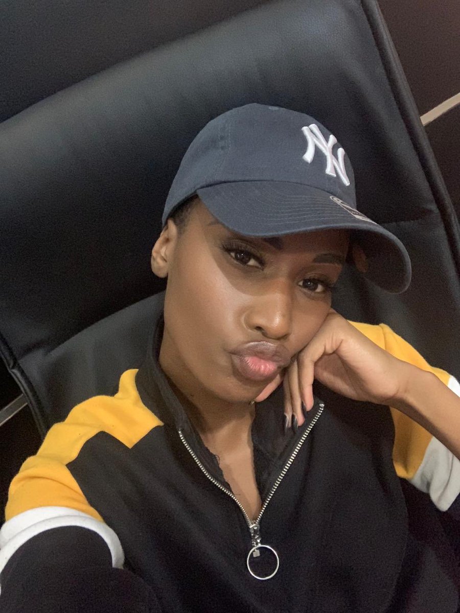 Diegochuene's tweet image. Hit a like if you&apos;re happy for her  #ZoziTunzi