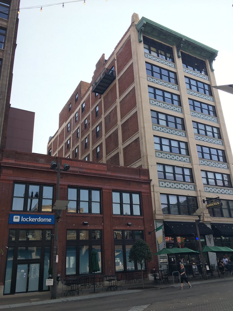 I want to take a little time to discuss small scale buildings, including ones in St. Louis, and how important they are to our built environment. Here’s a few examples from around Downtown and Downtown West: