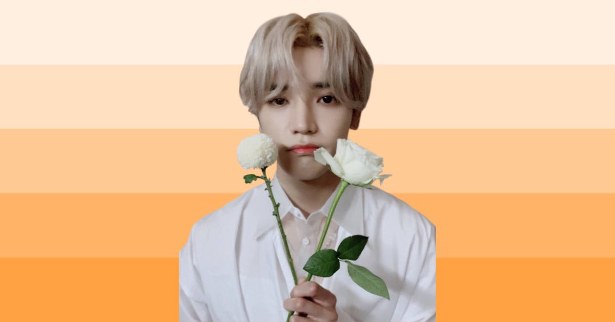 bisexualflags's tweet photo. bisexuals who love taeyong from nct https://t.co/1sta7IpyE0