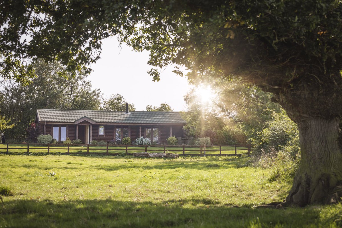 Good bye sunshine! Manage to use the best of the light on a commercial shoot before the Autumn weather comes! #propertyphotography